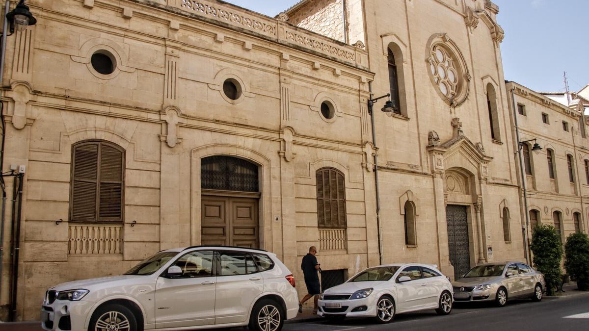 Edificio que albergará el Museo de Camilo Sesto en Alcoy.