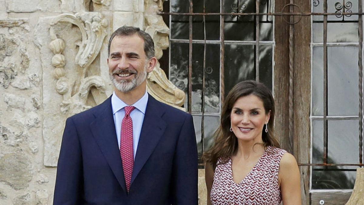 Don Felipe y Doña Letizia visitan la Misión de San José