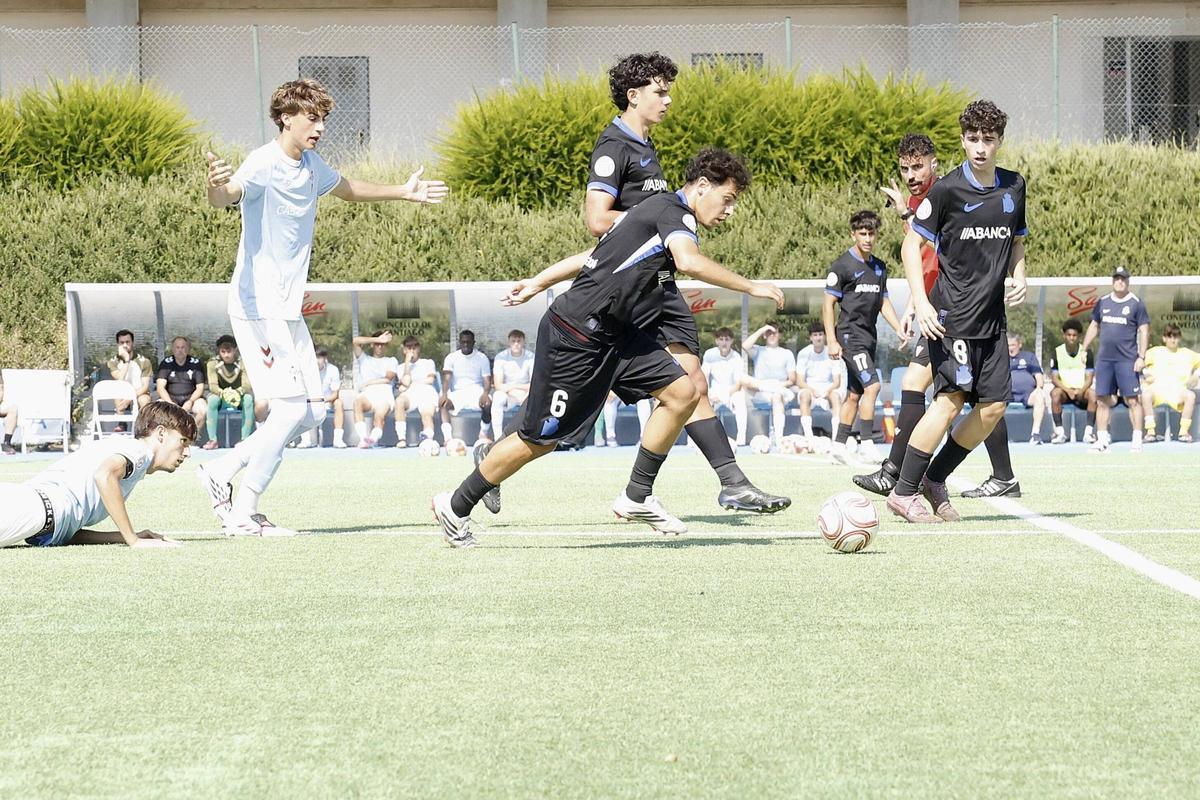 Lance de la final entre Celta y Deportivo.