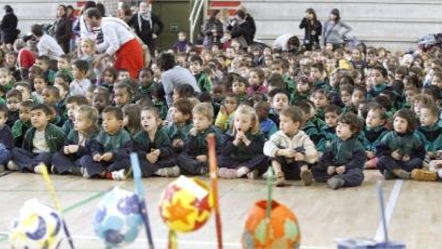 Concurs. Festa de fanalets de Reis dels escolars de Girona