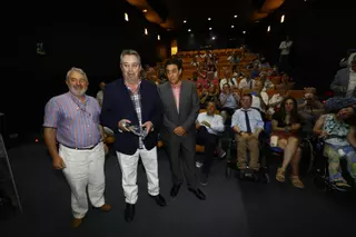 Belloch: "Llevo 14 años aguantando la inactividad en la Expo"