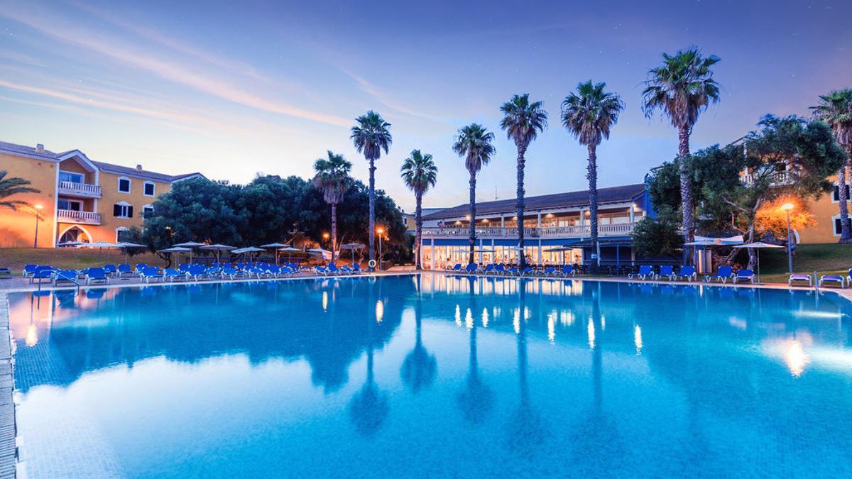 Vibra Hotels operará bajo su marca el complejo Vacances Menorca Resor