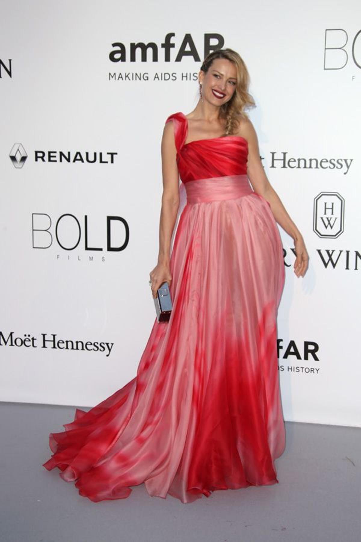 Petra Nemcova en la Gala amfAr en Cannes 2016