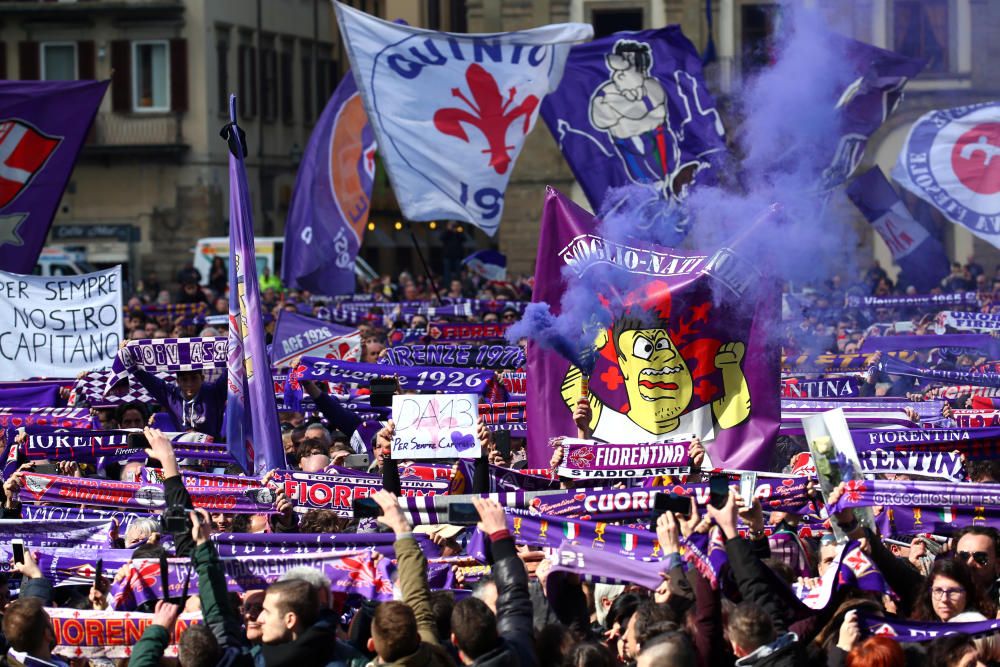 Italia: Multitudinario funeral de Astori