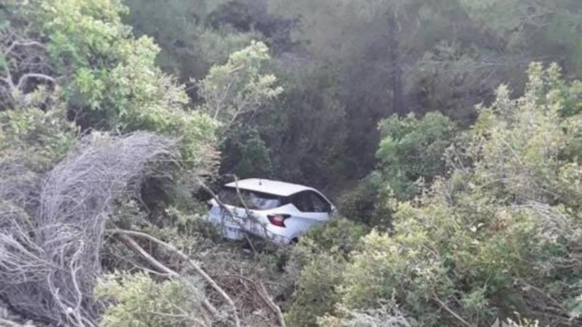 Una conductora cae por un terraplén tras acceder de forma indebida a la Vía Verde de Orpesa