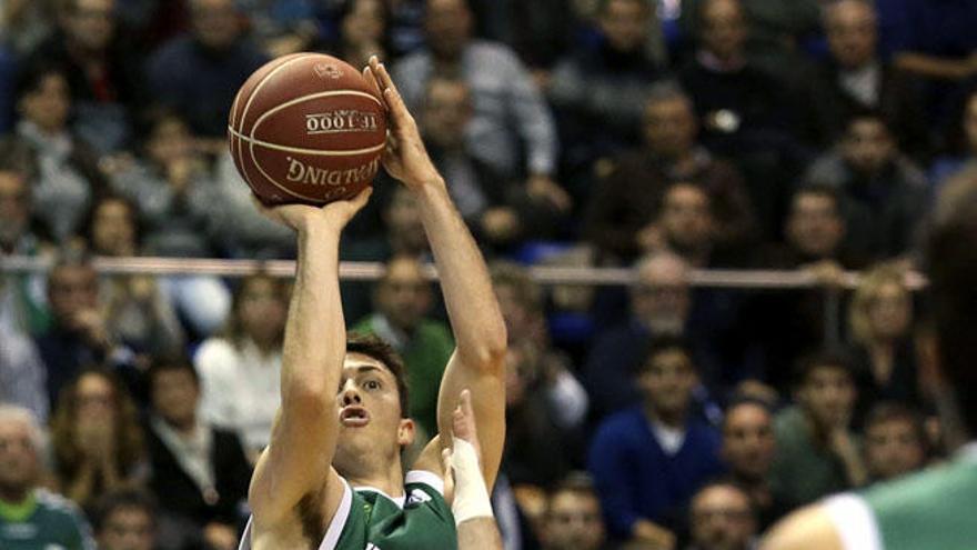 El Unicaja &quot;inicia&quot; ante el Obradoiro los play off por el título de la ACB