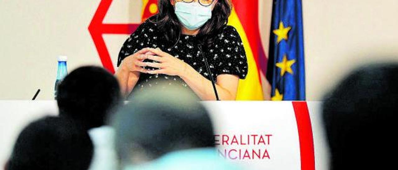 La vicepresidenta del Consell, Mónica Oltra, tras el pleno de ayer.  | EFE