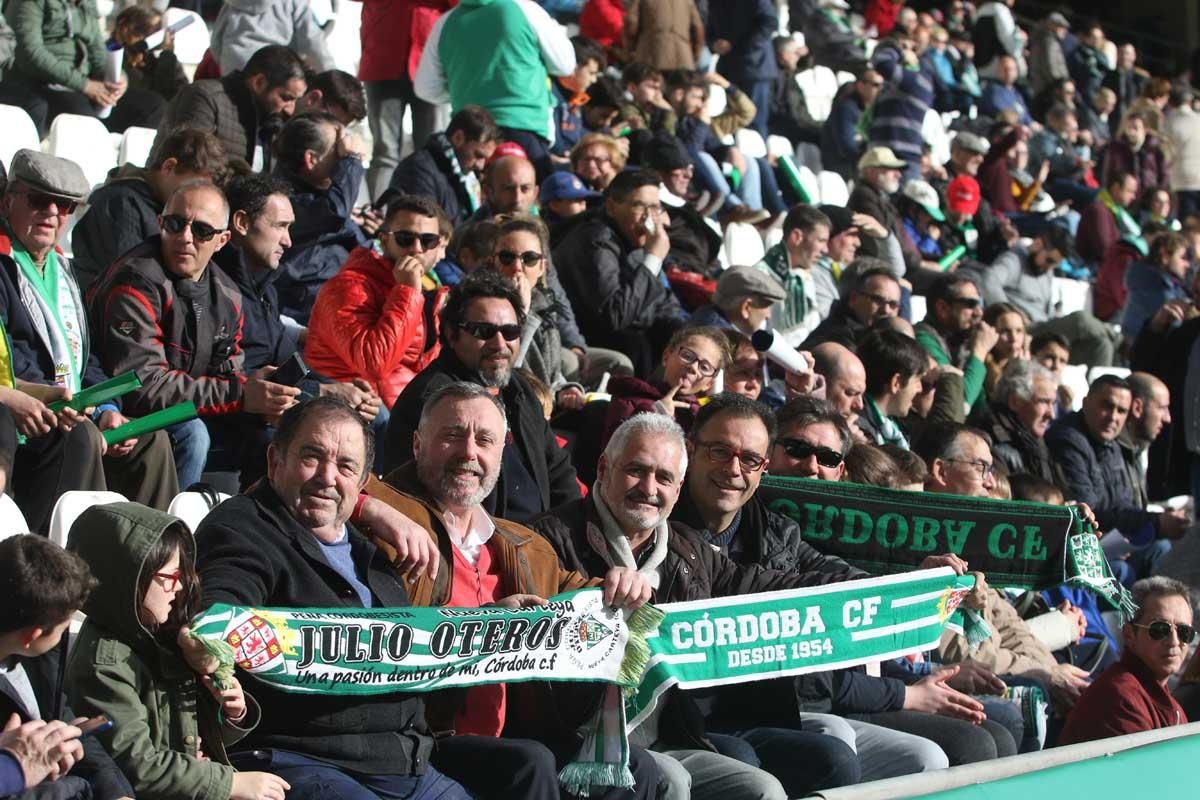 Así vivió la afición el empate del Córdoba ante el Oviedo