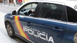 Archivo - Coche de Policía Nacional