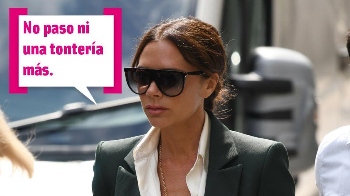 Victoria Beckham es la estrella de su árbol de Navidad (literal)