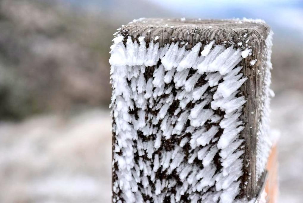 El hielo y la nieve llegan a la Región.