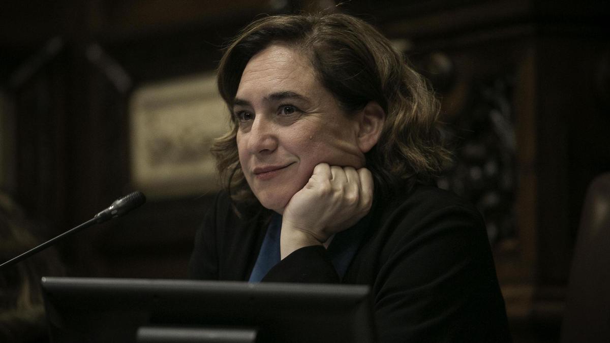 Una jutge obre una altra investigació contra Colau per la querella d’una immobiliària Una jutge obre una altra investigació contra Colau per la querella d’una immobiliària