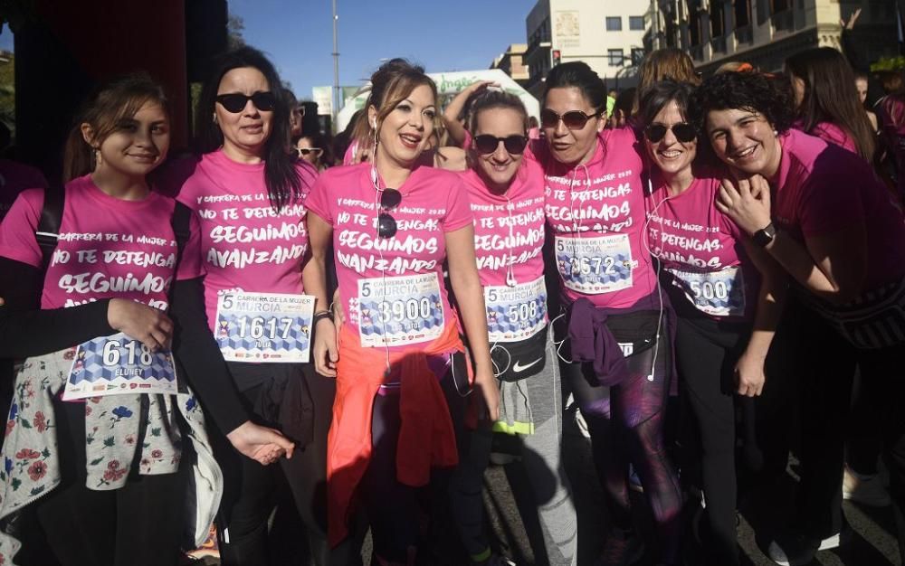 Ambiente en la V Carrera de la Mujer de Murcia