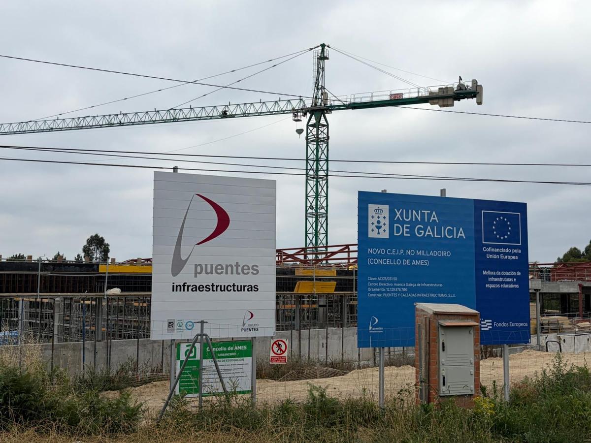 Estado actual de las obras de construcción del nuevo CEIP de O Milladoiro (Ames)