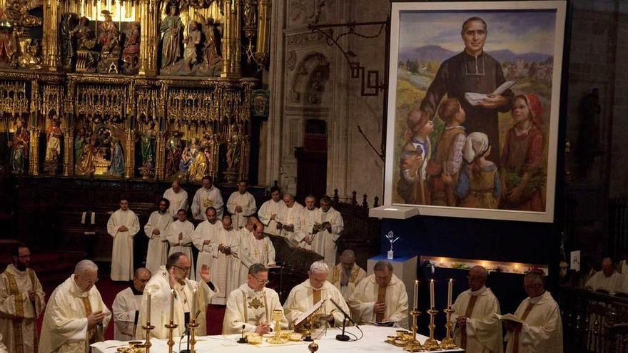 Religiosas del Santo Ángel, llegadas de todos los colegios de la orden en España y de distintos puntos del extranjero.