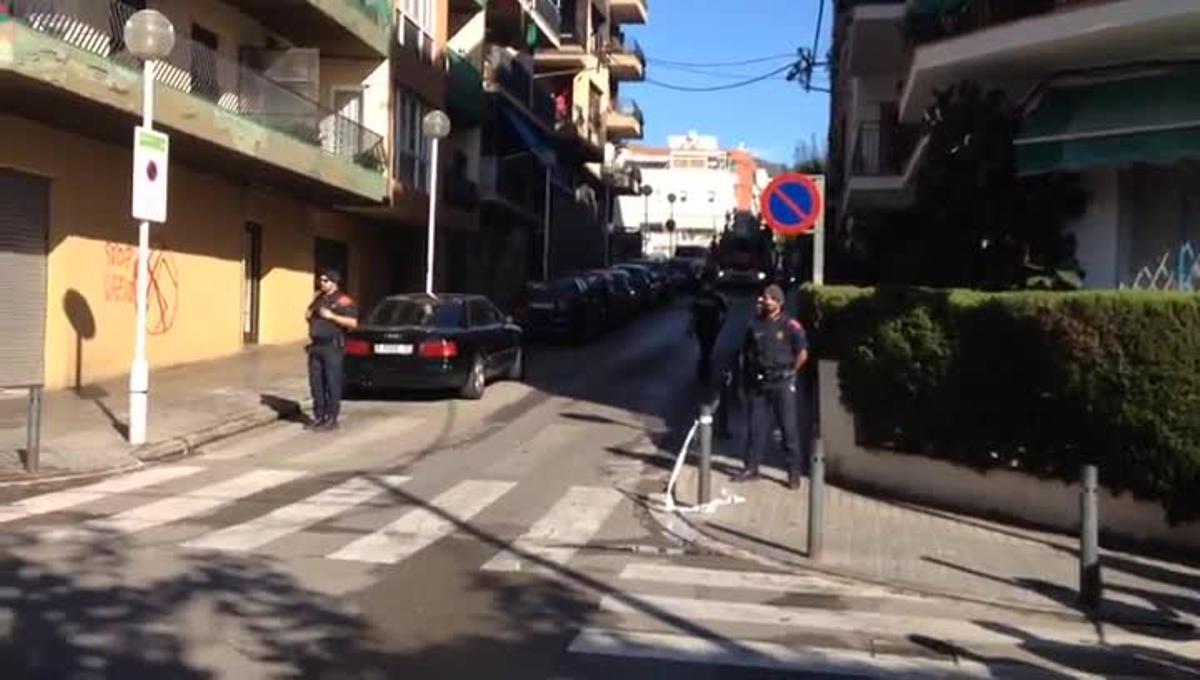 Explosió en un edifici al centre de Premià de Mar.