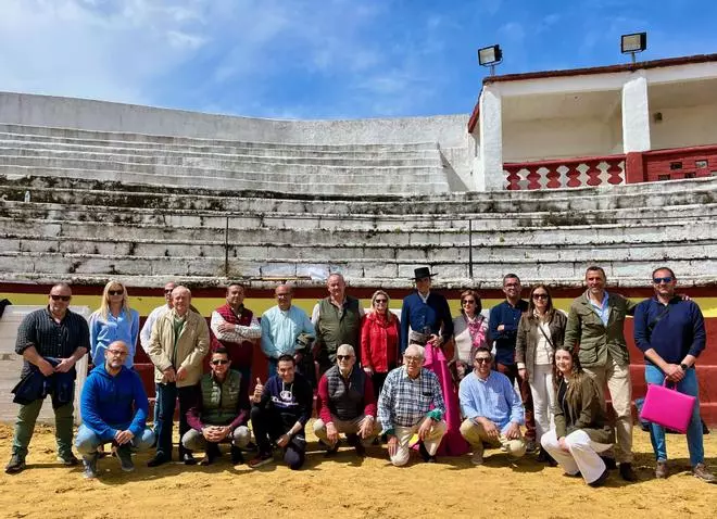Uceda Leal inaugura la Asociación Taurina de Zorita