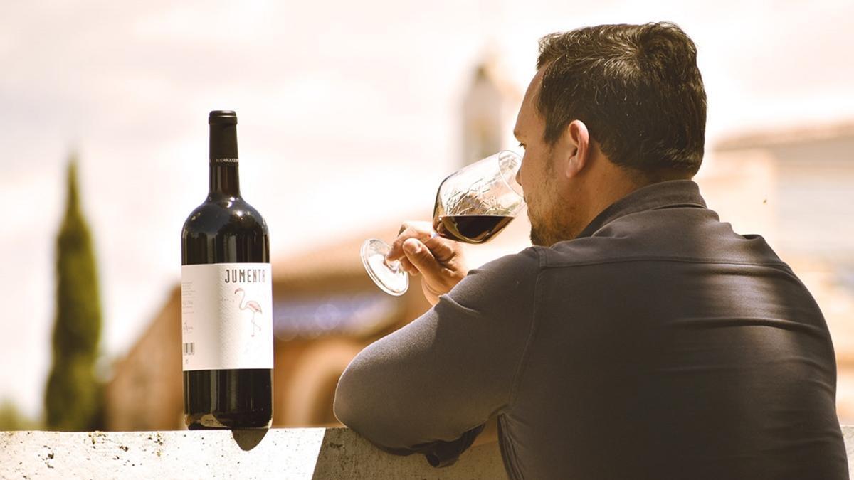 Pepe Rodríguez de Vera y su vino Jumenta.