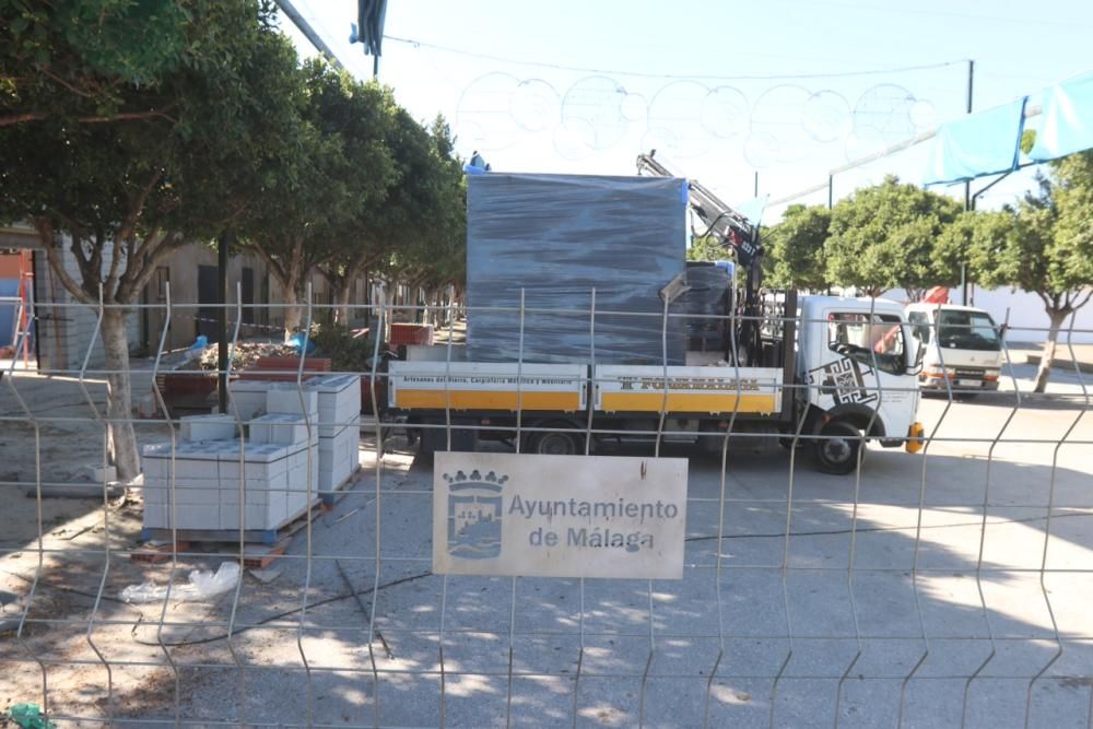 Montaje de la Feria de Málaga en el Cortijo de Torres.