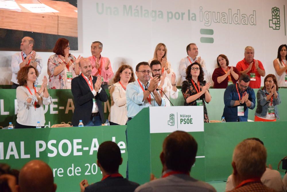 Miguel Ángel Heredia, secretario general saliente, durante su intervención.