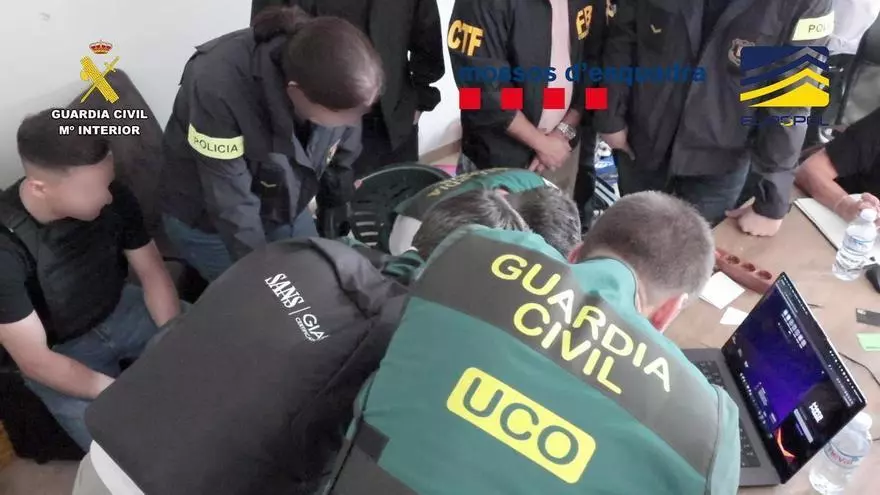Un menor detenido en La Romana, señalado como principal administrador de KillSec tras más de mil ciberataques y extorsiones