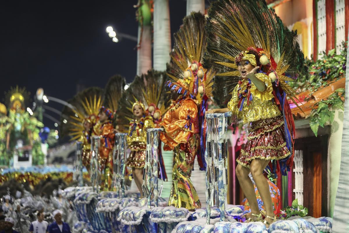 El carnaval de Sao Paulo recupera el esplendor tras la pandemia