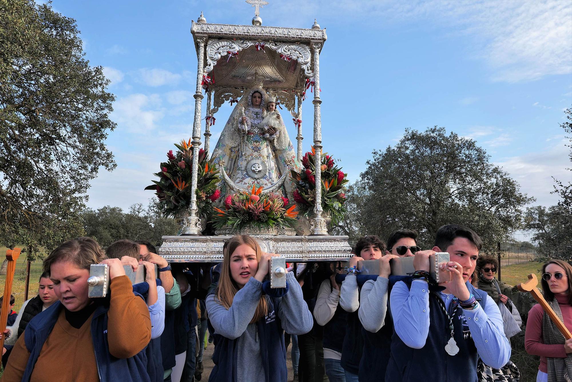 Pozoblanco vive la romería de traida de la Virgen de Luna