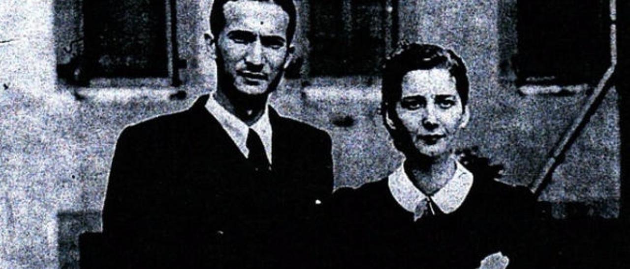 Diego Díaz Sánchez con Carmen Revuelta Artigas.