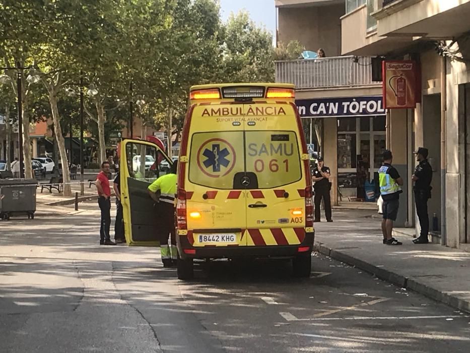 Hallan muerto a un bebé de 10 meses en un coche en Manacor