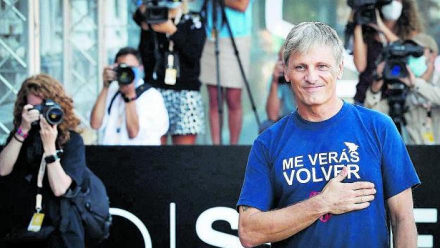 Viggo Mortensen: «Hay políticos que ejercen de pirómanos y bomberos»