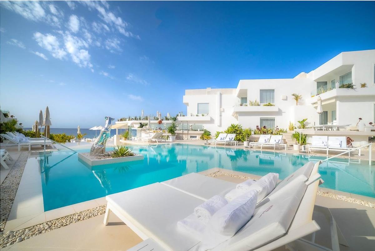 Lani's Suites de Luxe.