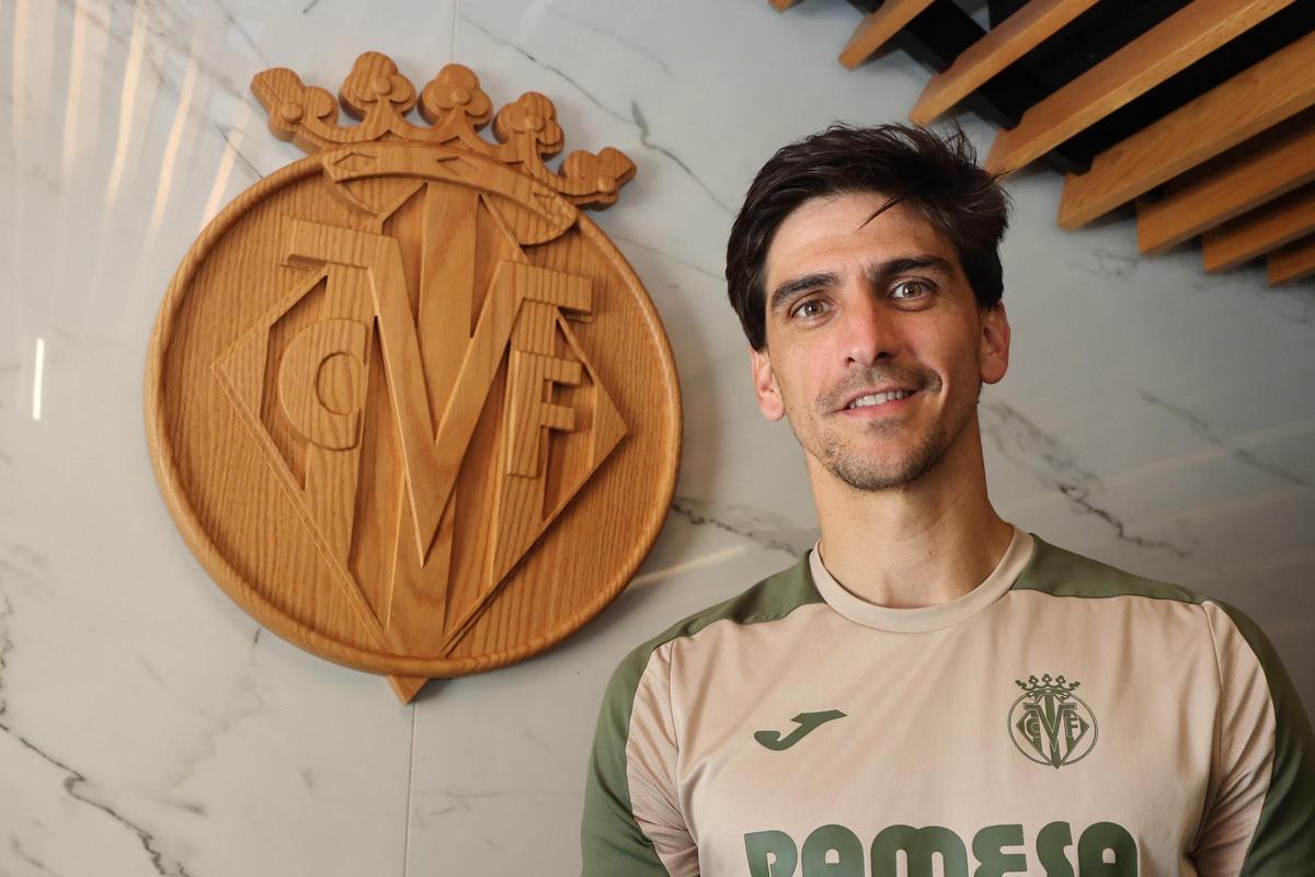 Gerard Moreno atendió a 'Mediterráneo' en la Ciudad Deportiva José Manuel Llaneza del Villarreal CF.