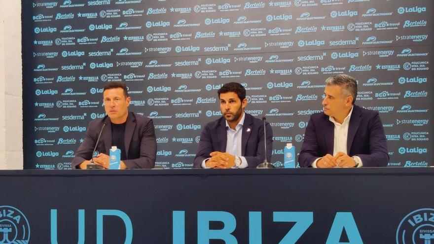 Javi Baraja: &quot;Mi único objetivo es que la UD Ibiza acabe la temporada mucho mejor que la anterior&quot;