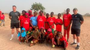 El Sant Cugat FC abre una escuela de fútbol en África