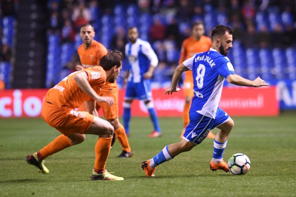 El Dépor se impone 3-2 al Málaga