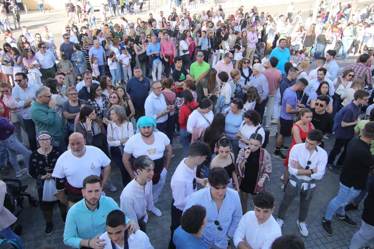 La Hermandad de la Vera Cruz en la tarde del Lunes Santo La Hermandad de la Vera Cruz en la tarde del Lunes Santo