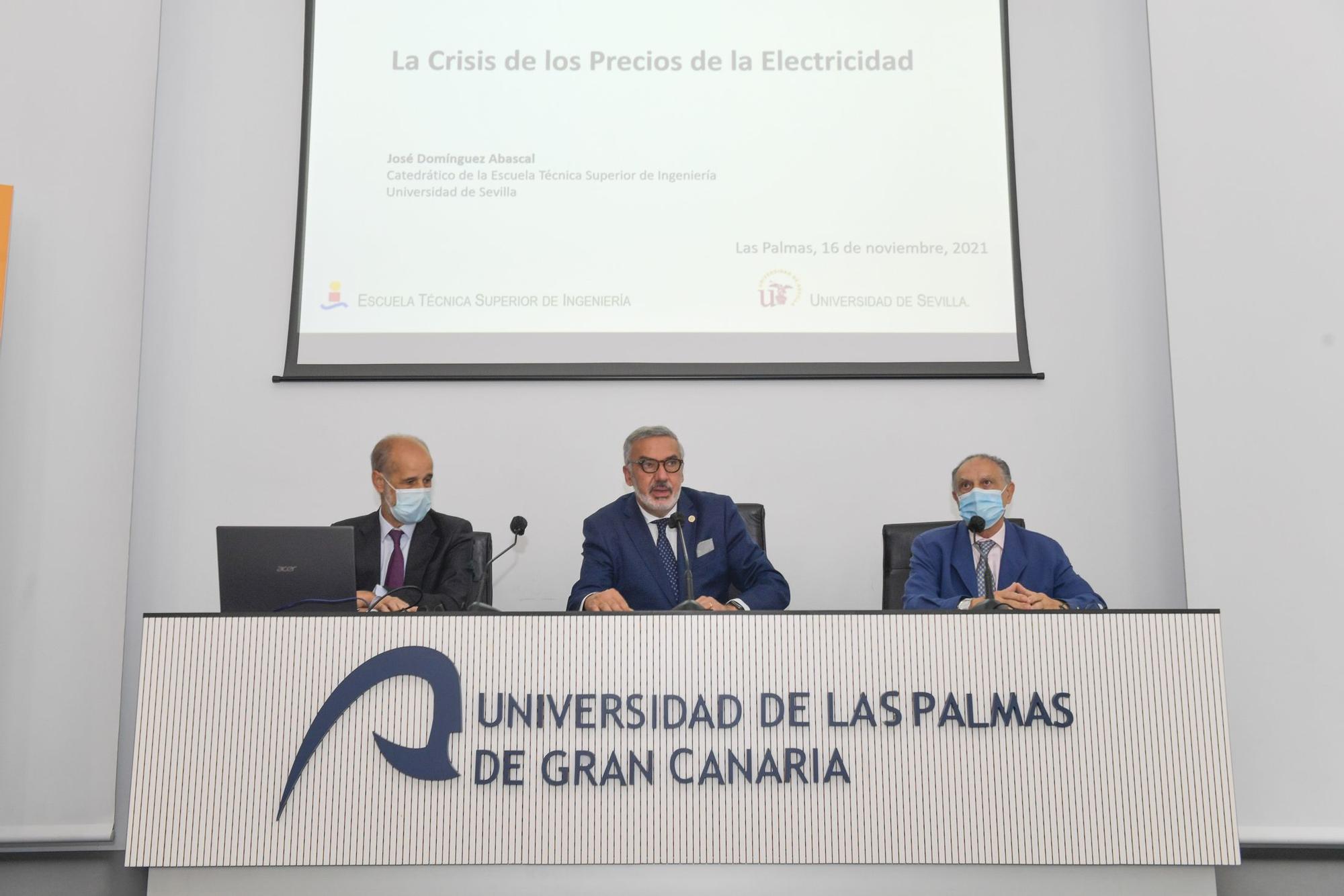 Conferencia 'La crisis de los precios de la electricidad', organizada por la ULPGC
