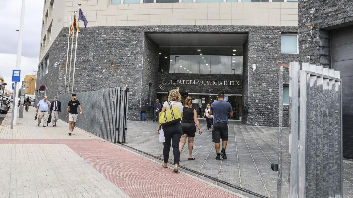 El juicio comienza esta semana próxima en la Audiencia de Elche
