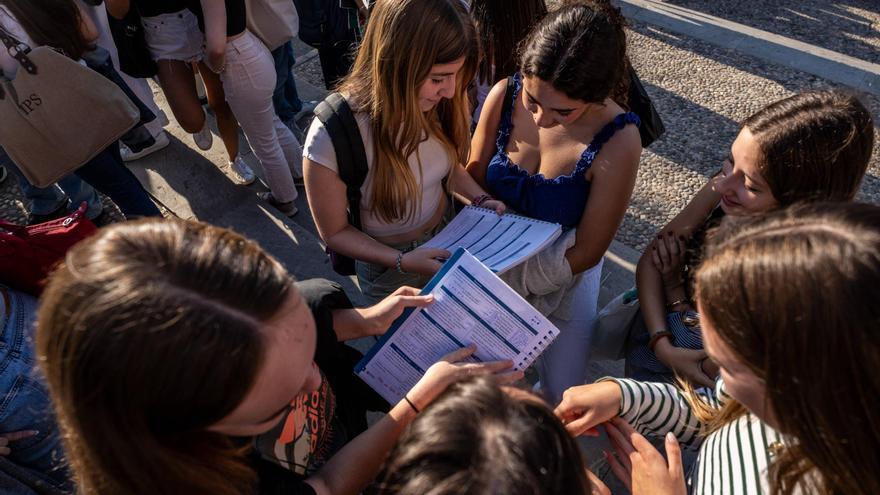 Tipo de examen, faltas de ortografía y notas: así queda la selectividad 2025