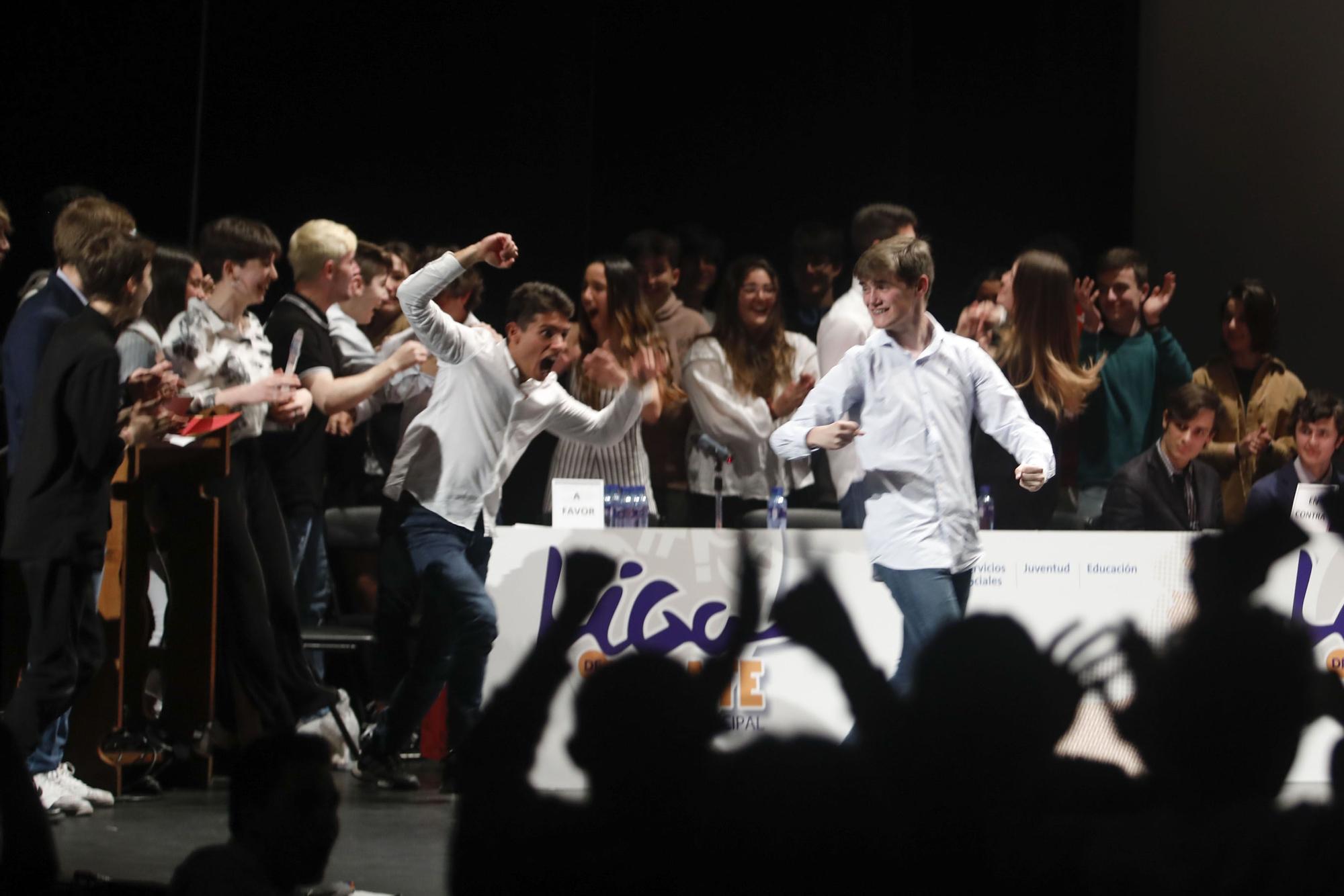 En imágenes: Final de la Liga de Debate Escolar de Gijón