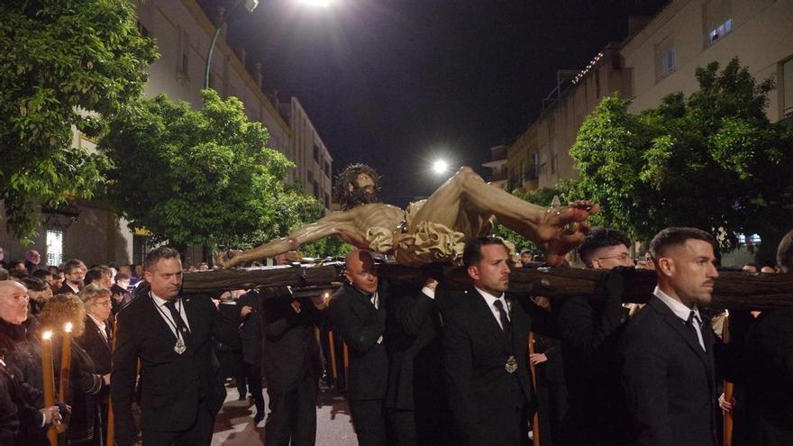 Fotos del traslado del Señor de las Penas y María Santísima del Auxilio de Salesianos