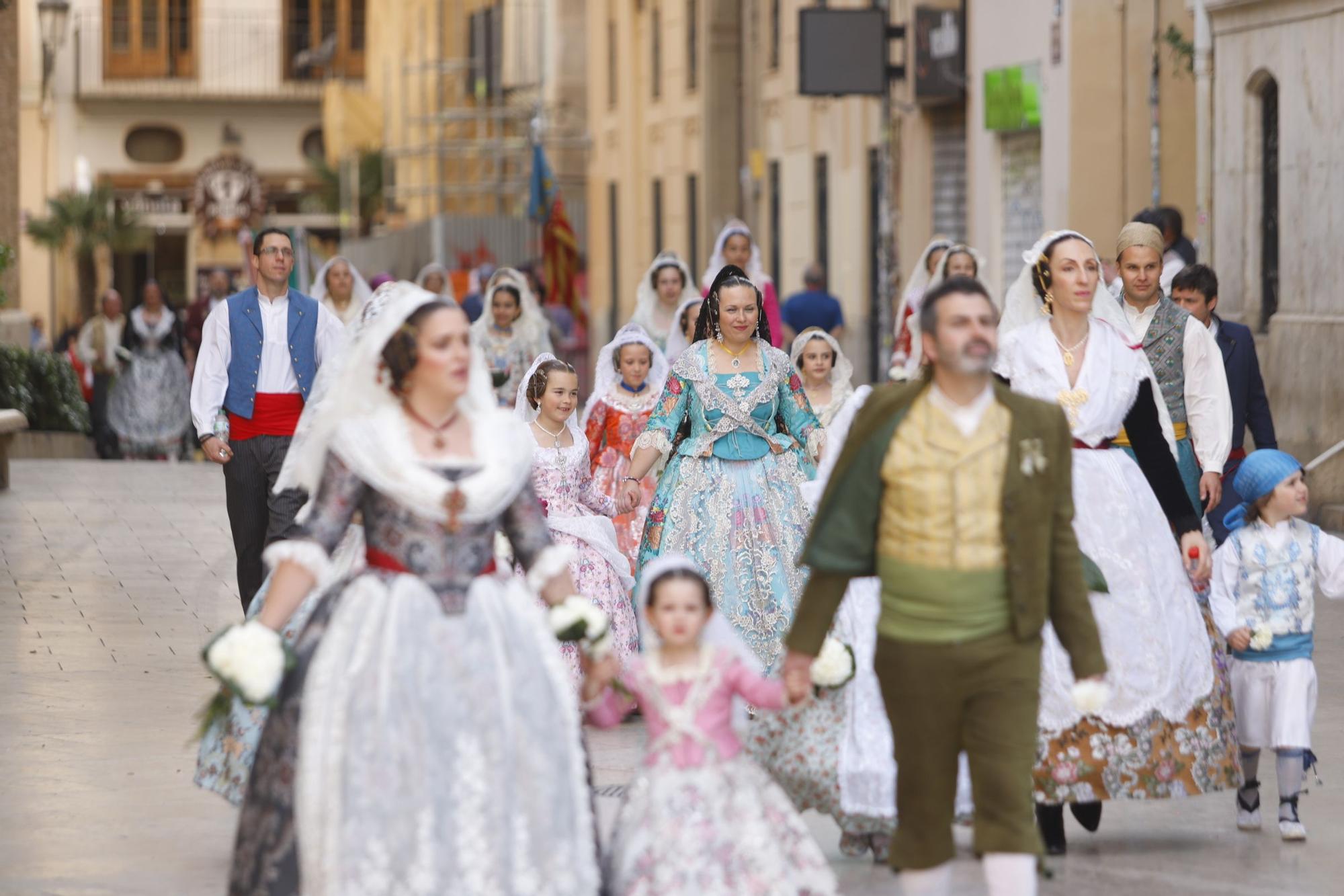 Búscate en el segundo día de la Ofrenda en la calle San Vicente hasta las 17 horas