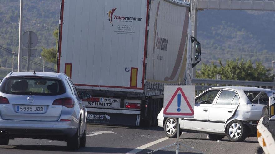 Casi dos mil muertos por accidentes de tráfico en 2016