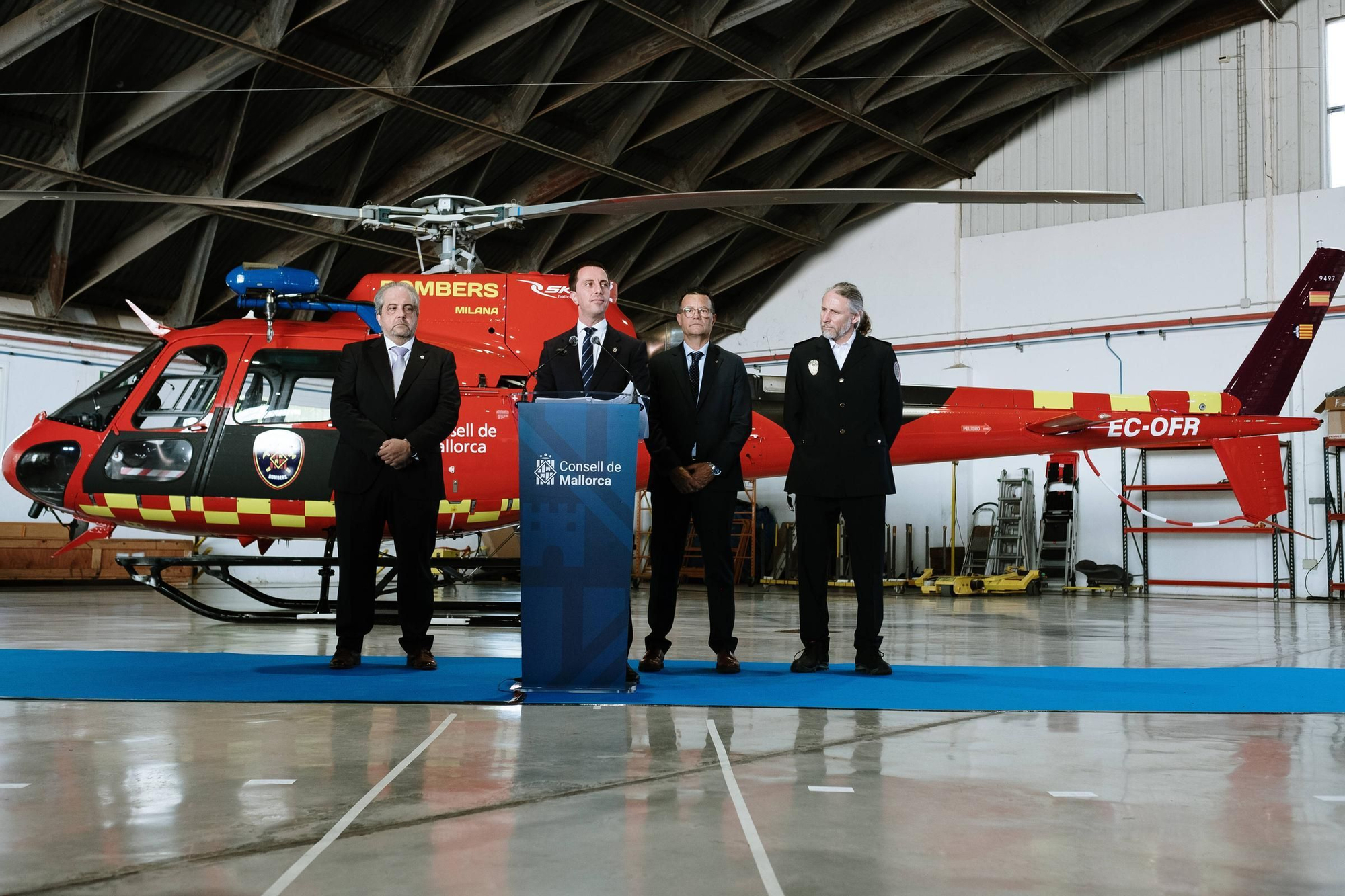 Bomberos de Mallorca cuenta con un nuevo helicóptero para reforzar la actuación en rescates, emergencias e incendios