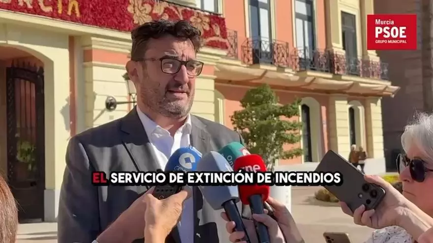 El PSOE pide la incorporación «inmediata» de 45 bomberos en Murcia