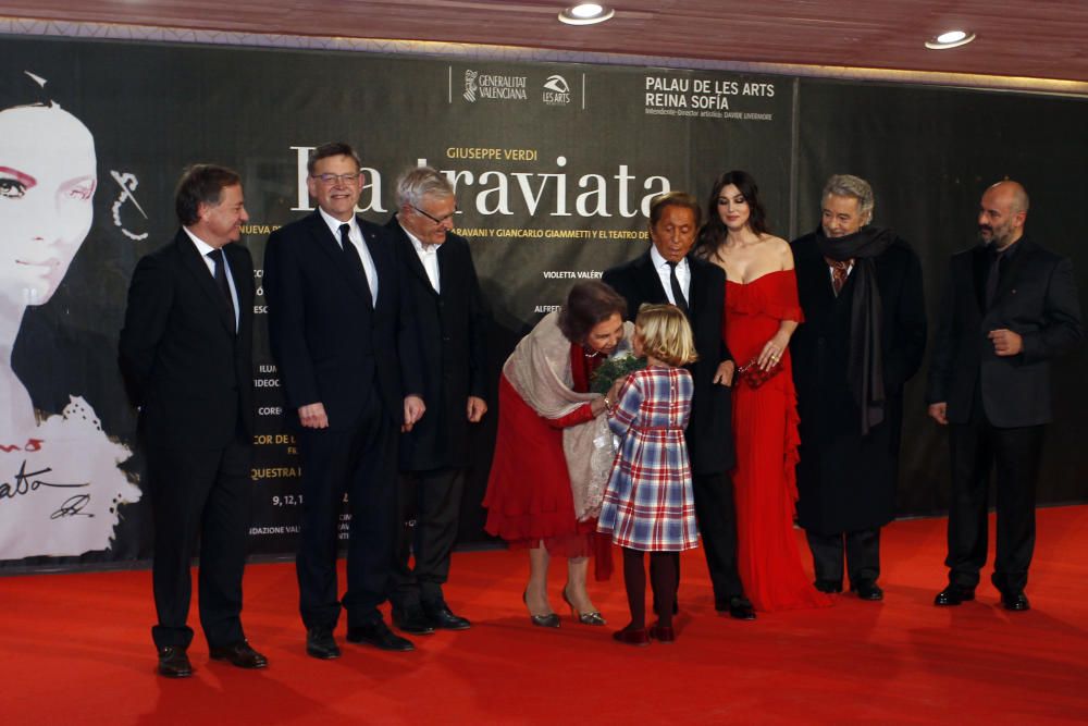 Noche de gala para el estreno de La Traviata