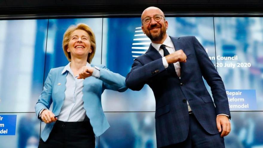 La presidenta de la Comissió Europea, Úrsula Von der Leyen, i el president del Consell Europeu, Charles Michel |