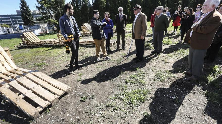 Ana Taboada urge al Principado a adecentar el parque del Truébano, en el viejo HUCA