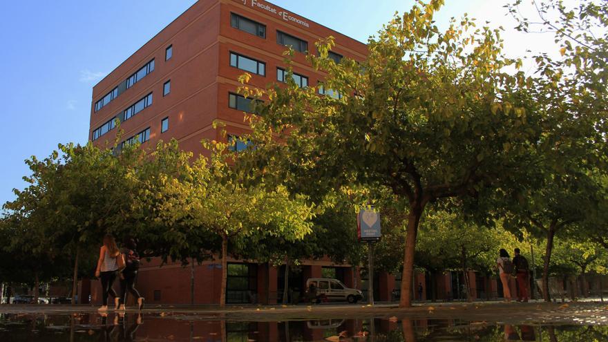 Imatge de la Facultat d'Economia de la Universitat de València