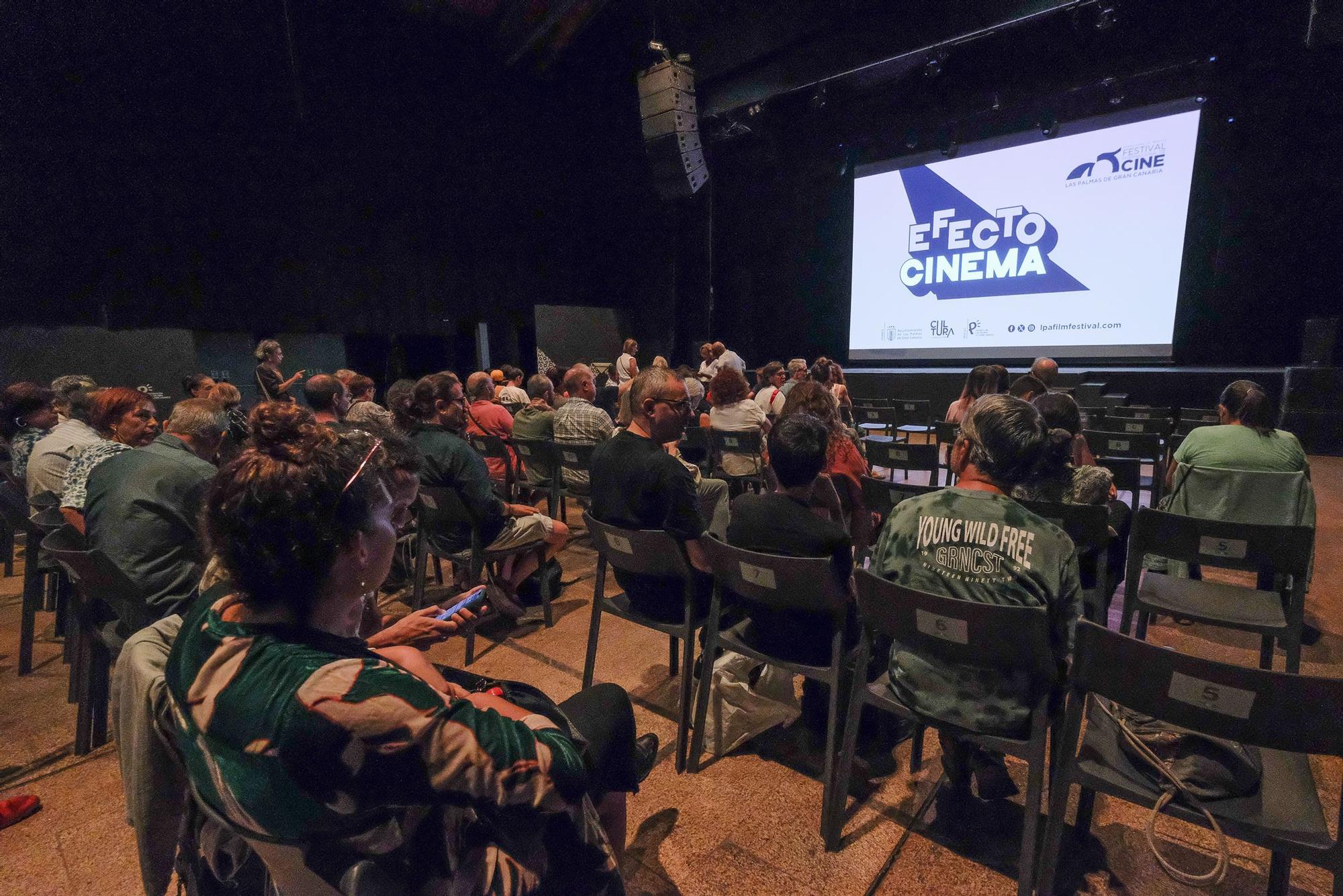 Primera proyección de 'Efecto Cinema'